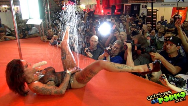 XXX