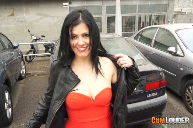 Montse Swinger